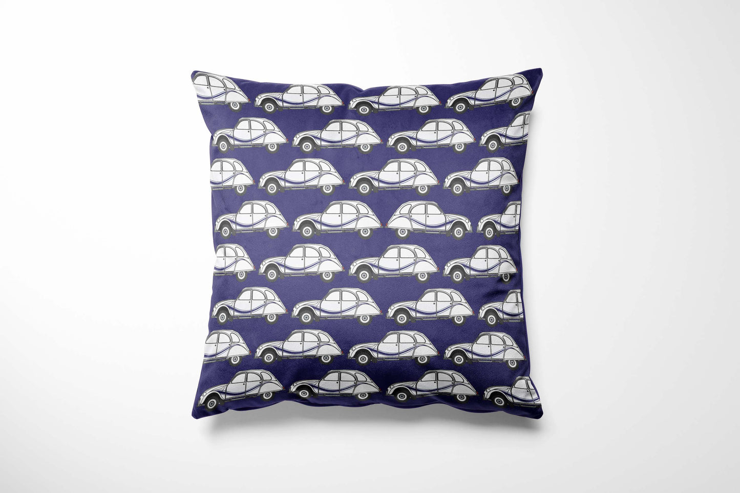 Cushion with a white beachcomber pattern on a blue background